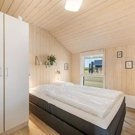 Claudius - 1-3km To The Fjord By Interhome Feriehus