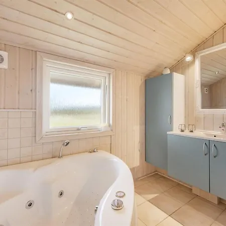 Claudius - 1-3km To The Fjord By Interhome Feriehus